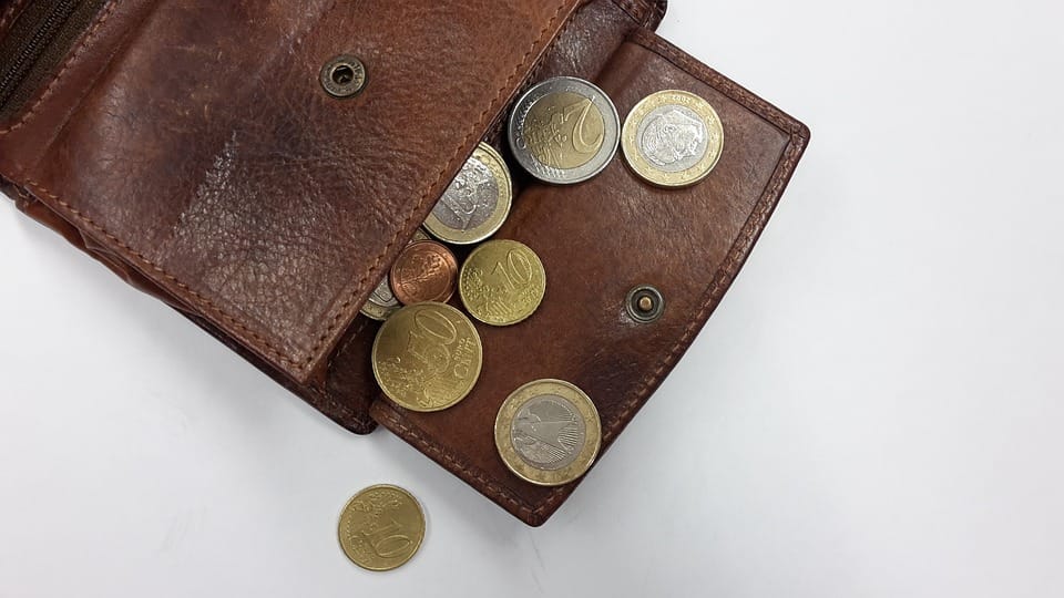 The Top Features to Look for in a High-Quality Wallet