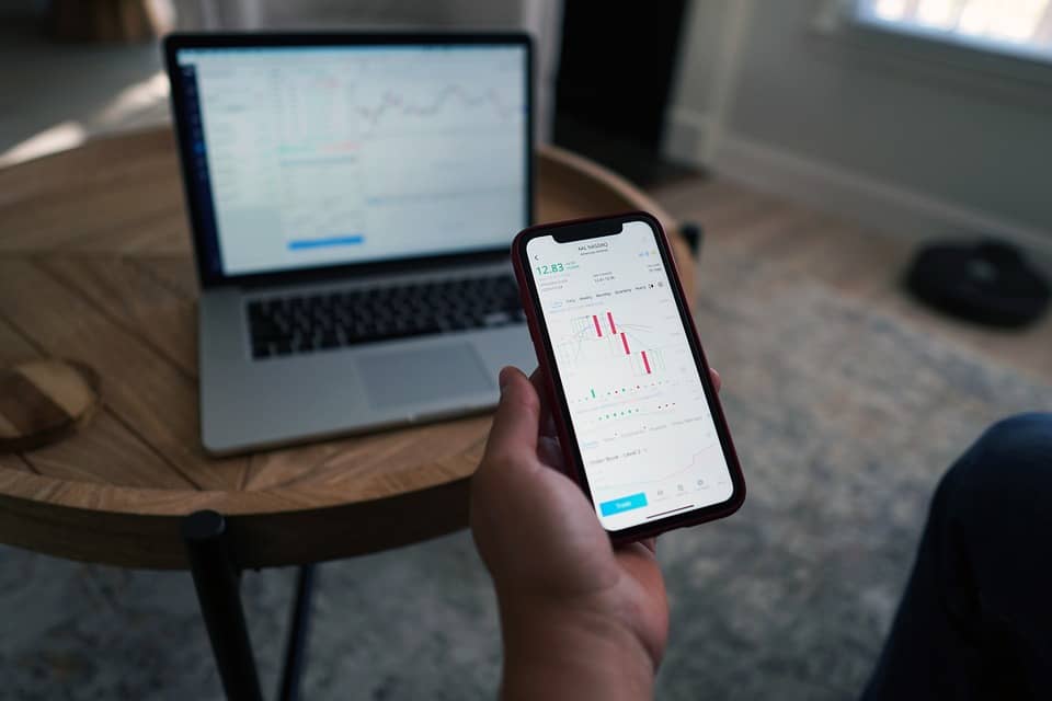 A Beginner’s Guide to Day Trading: What You Need to